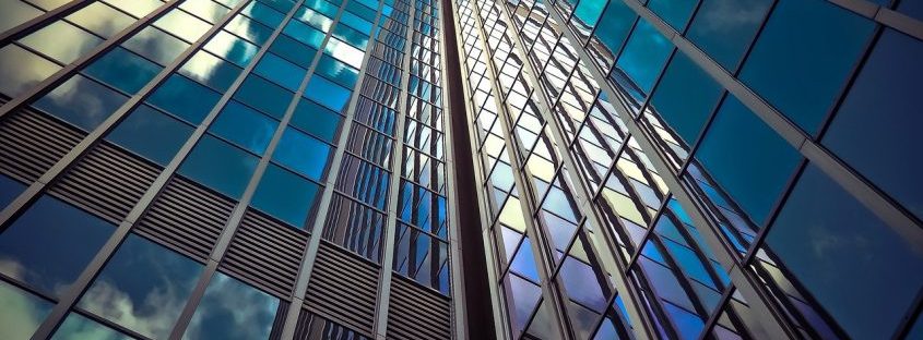 Chart of DDoS attack peaking at 15M rps on financial API with mitigation gaps highlighted