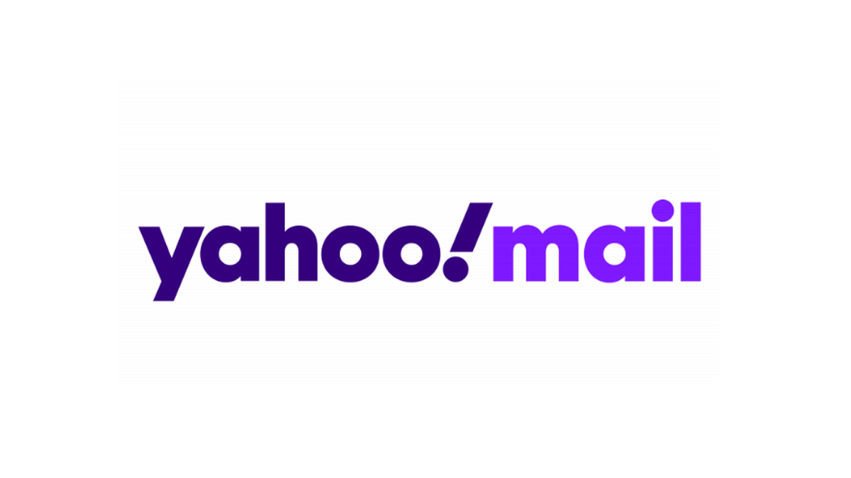 A screenshot of a Malwarebytes web protection alert on a Yahoo Mail interface.